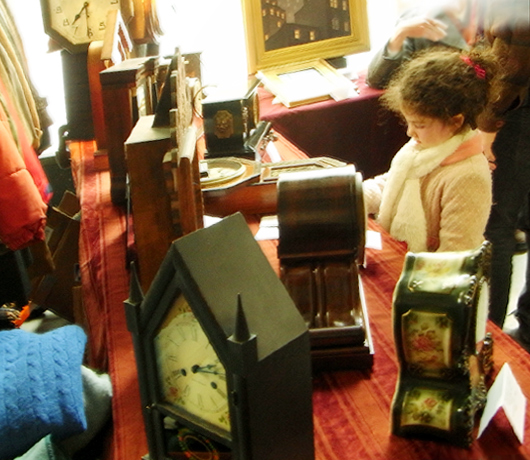 ブルックリンの室内型フリマ　Winter Antiques Pop-Up Market_b0007805_916620.jpg