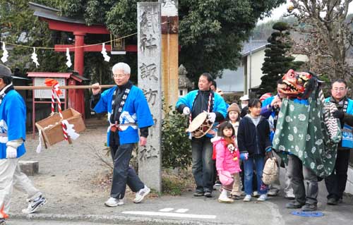 浅利の獅子舞 2009.1.18　中央市_c0162844_22473337.jpg