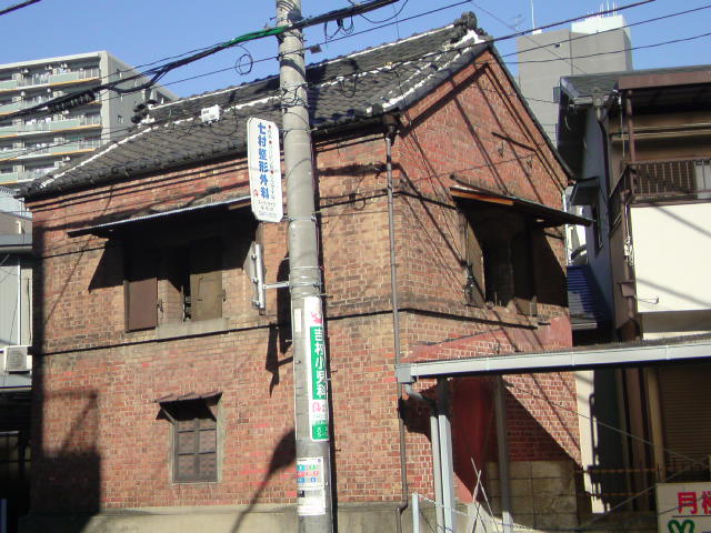 e0016828_2392544.jpg