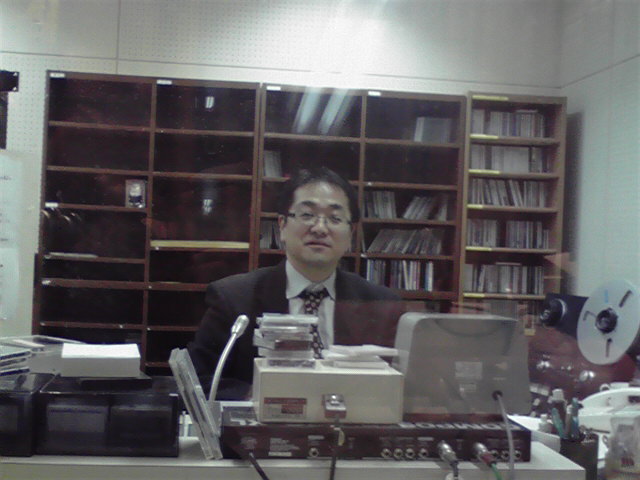 FM新津さん、ありがとうございました!!_e0046190_1041852.jpg