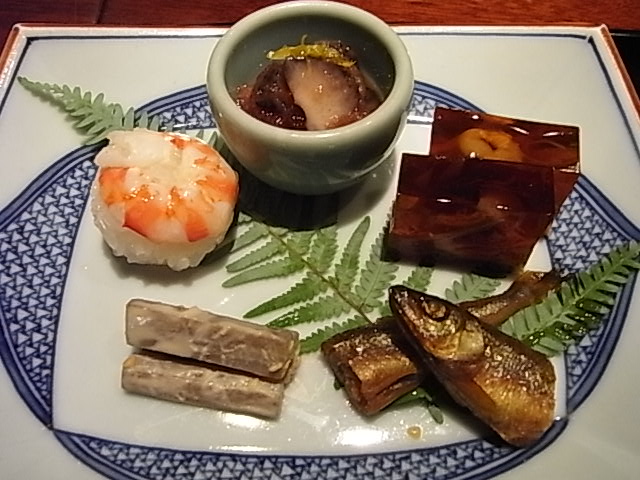 露地やま祢_b0145846_21183474.jpg