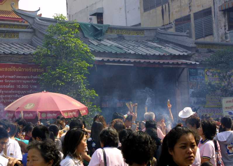 タイ週報　　中華街探訪３　　　１．２３_d0140806_15432873.jpg