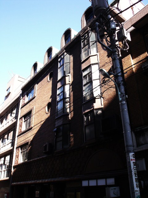 銀座　鈴木ビル(山中節治設計)その３_f0142606_683265.jpg