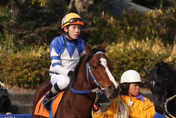 2009年1月12日（月） 高知競馬 7R_a0077663_18592374.jpg