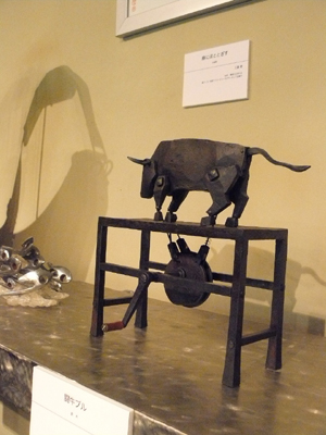 交差展_e0158653_2324532.jpg