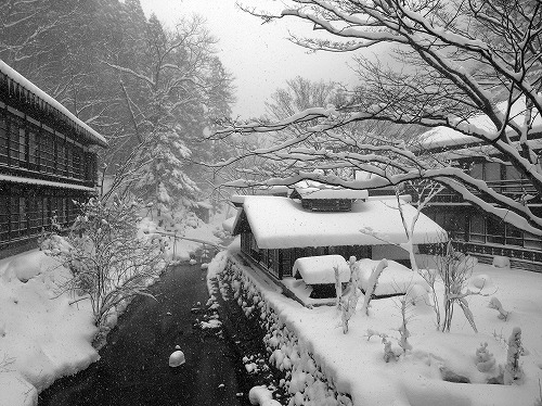 おすすめ、法師温泉長寿館。_e0155459_010213.jpg