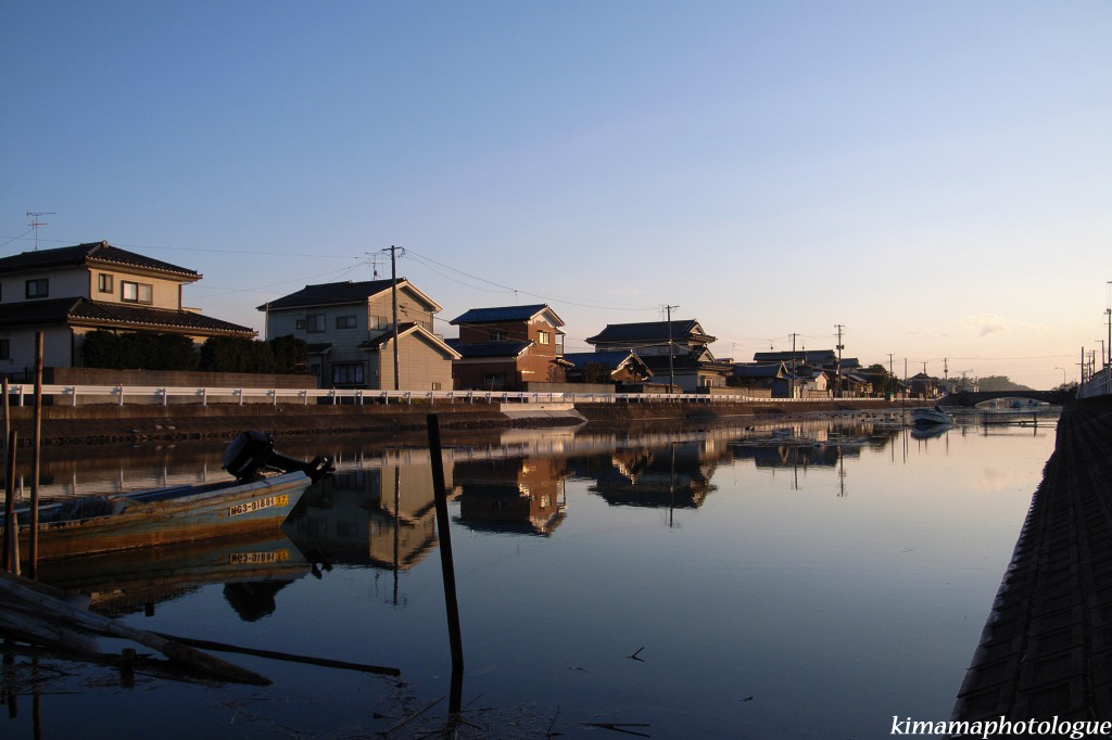 運河の夕景_e0156667_13453452.jpg