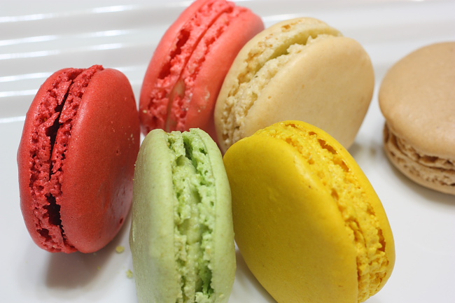 銀座三越のLADUREE（ラデュレ）_d0150287_16413323.jpg