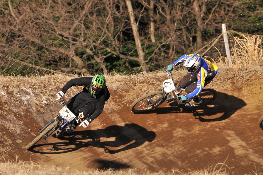 2009JOSF緑山１月オープニングレースVOL2：MTBエリートクラス決勝予選〜決勝_b0065730_6595068.jpg