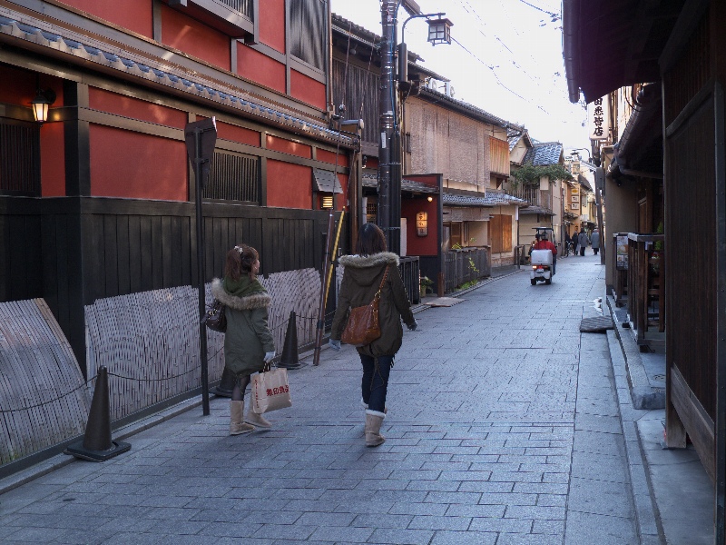 京都市内散策　高台寺～京都駅まで_b0126684_23504035.jpg