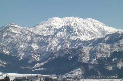 天気の八海山_a0084753_16555640.jpg