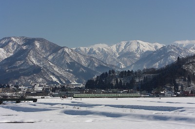 天気の八海山_a0084753_16583757.jpg