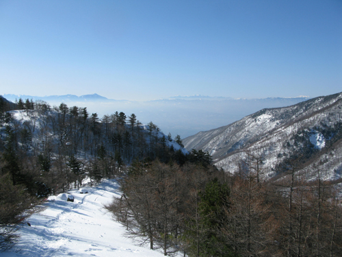 水の塔、篭の塔の眺望_e0120896_22351012.jpg