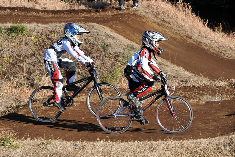 2009JOSF緑山１月オープニングレースVOL7：ミルキー６，７，８クラス決勝_b0065730_0235991.jpg