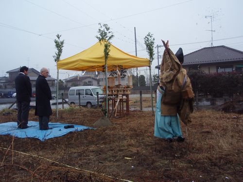 祝!地鎮祭!(埼玉県栗橋町にて)_a0059217_17381056.jpg