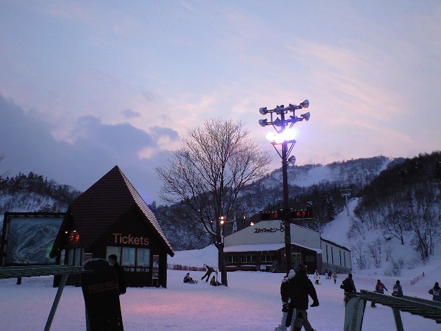 最高で最後の札幌国際スキー場_c0151965_022948.jpg