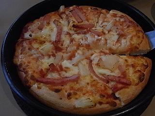 Pizza Hut @湾仔マーケット_e0155771_18395662.jpg