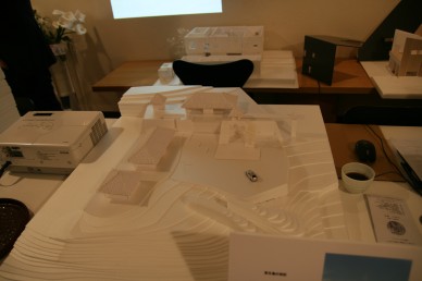 建築展にて_e0029115_11231866.jpg