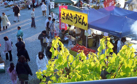 明日は第一日曜日!そう!京橋朝市! _b0118191_18552079.jpg