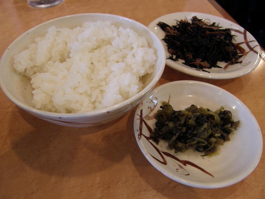 九州ラーメン「黒兵衛」宝塚中筋店_c0118393_15284547.jpg