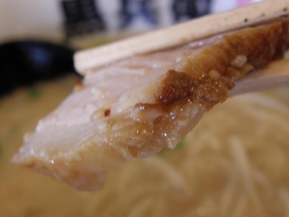 九州ラーメン「黒兵衛」宝塚中筋店_c0118393_15343847.jpg
