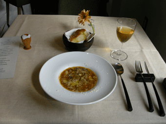 Italian restaurant at Enoshima_d0103511_17441354.gif