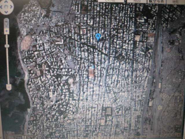森美術館「チャロー!インディア」ジャスティン・ポンマニの写真をgoogle MAPで読み解く ①_e0091712_344348.jpg
