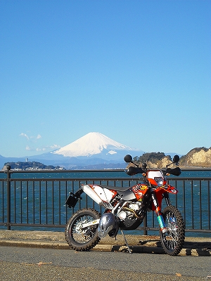 a0044456_22295138.jpg