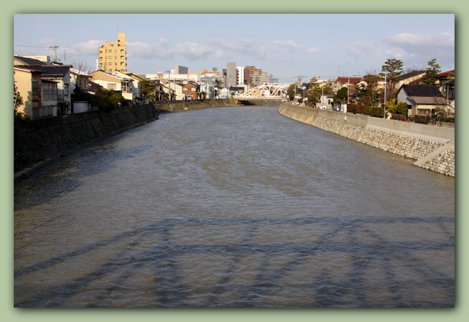f0079990_10394038.jpg