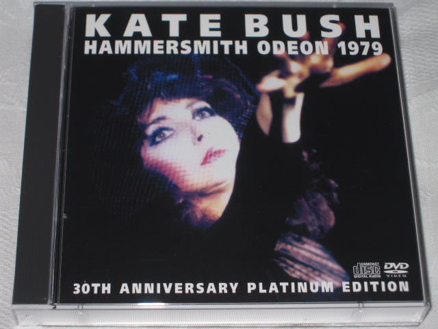 KATE BUSH / HAMMERSMITH ODEON 1979 30TH ANNIVERSARY PLATINUM EDITION_b0042308_2310123.jpg