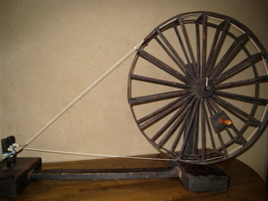 コットンクラブで使っている糸車 あわコットンクラブ