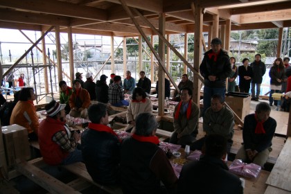 上棟 & 薪ストーブ体験会 その2_e0029115_143164.jpg