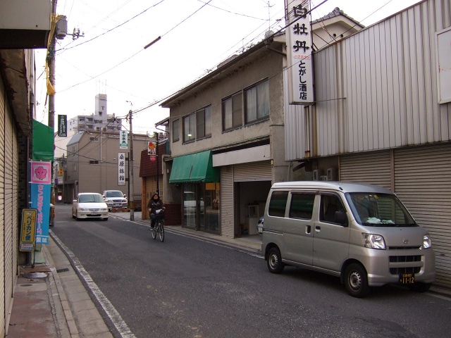 はつかいち駅前通り商店街その2_f0029441_13114820.jpg