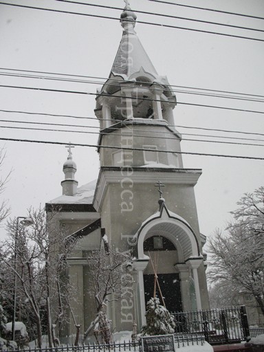 札幌ハリストス正教会・主の顕栄聖堂　ロシア ナ サッポロ_a0094770_2145559.jpg