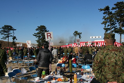 習志野 陸上自衛隊 第一空挺団 初降下訓練　　1/11 pm_d0123327_2393223.jpg