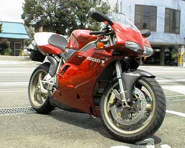 ４３２，　DUCATIは市販レーサーの会社？_b0076232_13213785.jpg