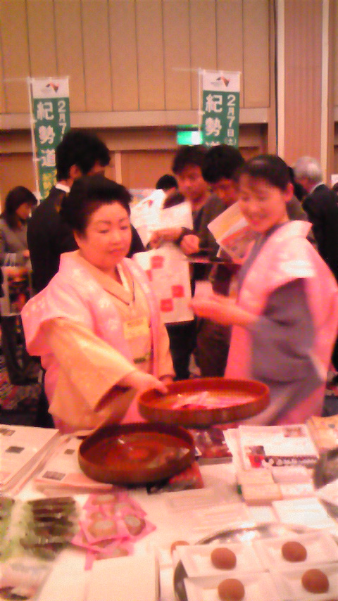 東京メディア交流会　Vｏl．３_b0145257_1911718.jpg