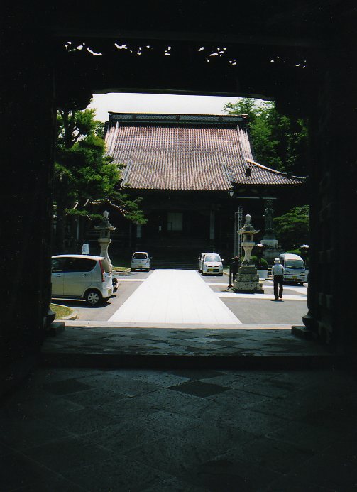 函館・高龍寺の煉瓦塀(函館の建物紹介)_f0142606_99238.jpg