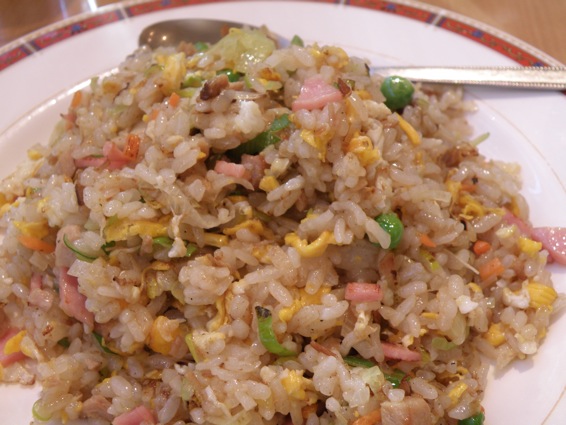 すずらん通り 華味屋の新作ギョウザ!_f0053279_15563830.jpg