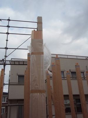 祝!上棟! in つくばみらい市_a0059217_2121344.jpg