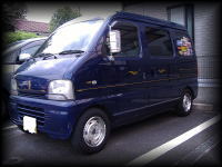 「車のタイヤも・・ そろそろ・・・ 交換せねば・・・ 」_b0133126_11311538.jpg