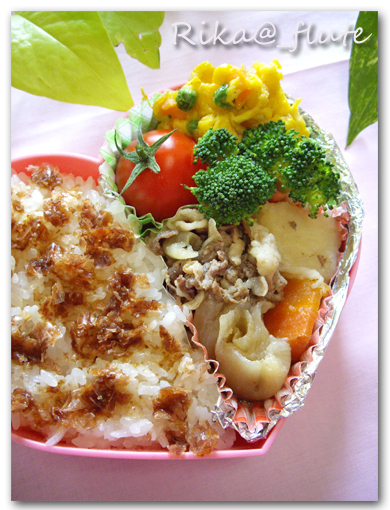 バレンタインなお弁当_c0103827_1263623.jpg