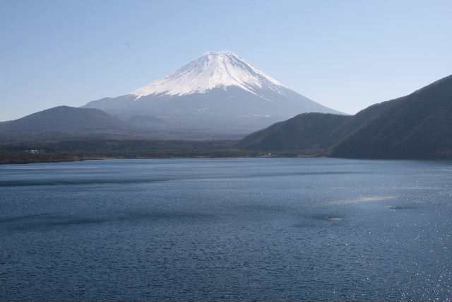 本栖湖から見た富士山_e0064133_017359.jpg