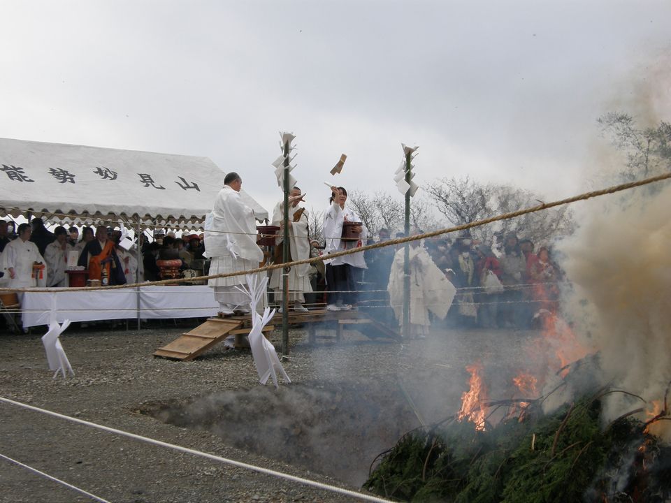 お火焚き祭り！_f0090444_015855.jpg