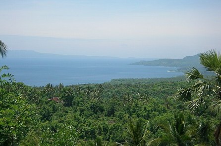 Ride On A Scooter お気に入り編 ～Kusambi→Seraya→Ujung～_a0074049_23112076.jpg