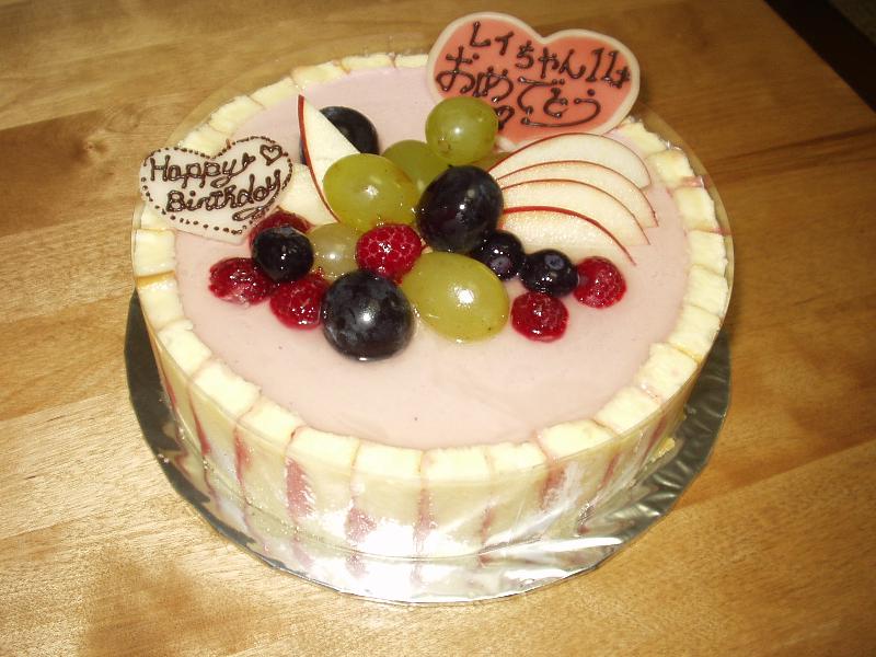 お誕生日ケーキシリーズ_e0170128_21155768.jpg