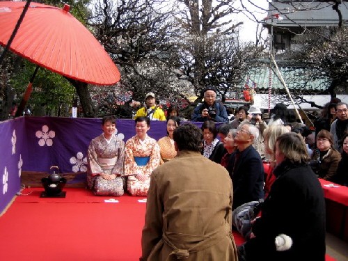 上野不忍池・岩崎邸・湯島天神_e0099756_18433874.jpg