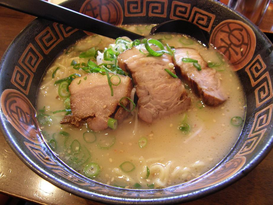 にんにくラーメン幸ちゃん本店 西三国_c0118393_9163954.jpg