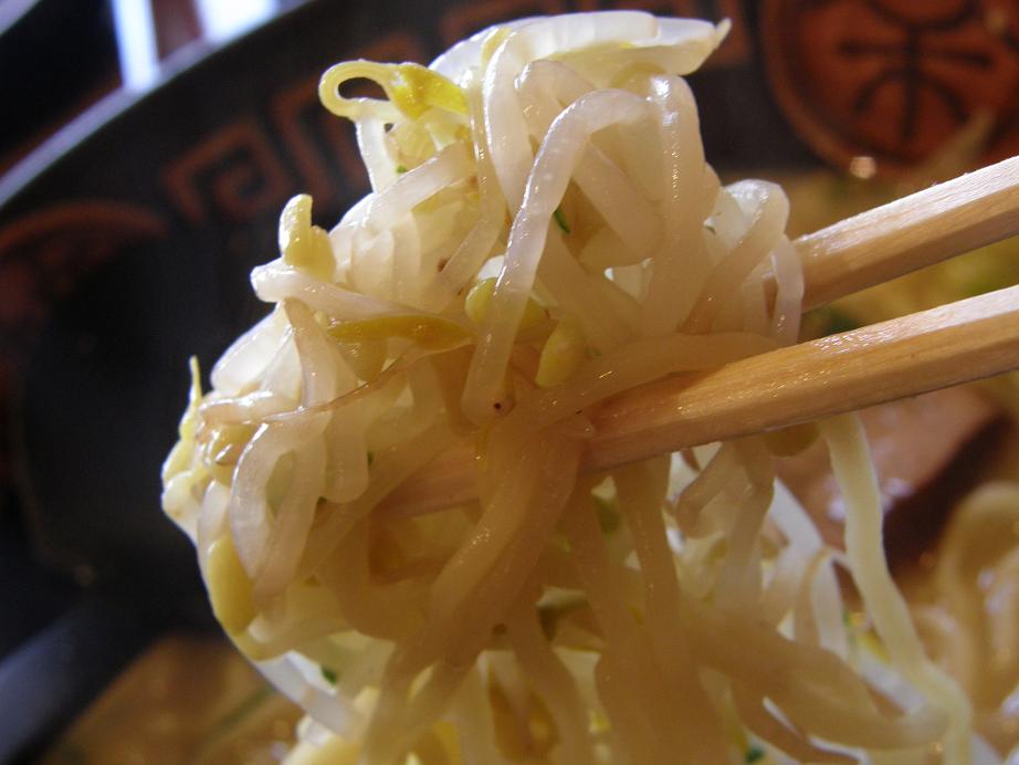 にんにくラーメン幸ちゃん本店 西三国_c0118393_9334263.jpg