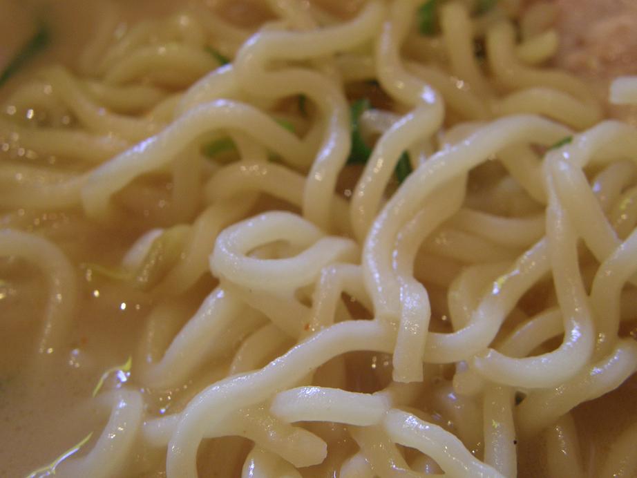 にんにくラーメン幸ちゃん本店 西三国_c0118393_9345838.jpg